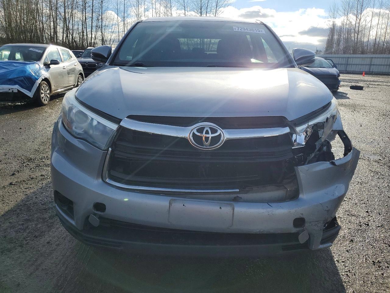 2015 Toyota Highlander le