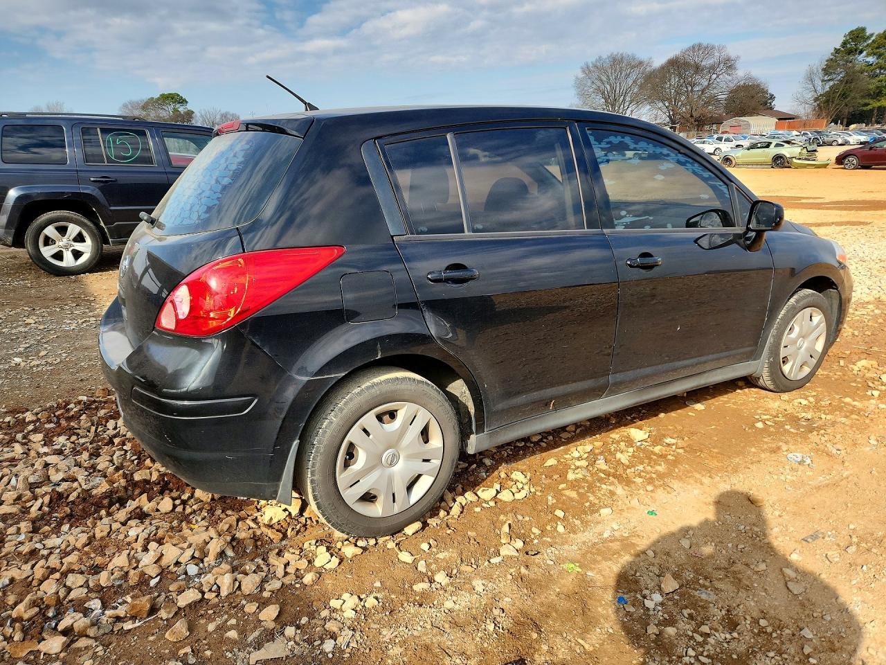 2011 Nissan Versa s