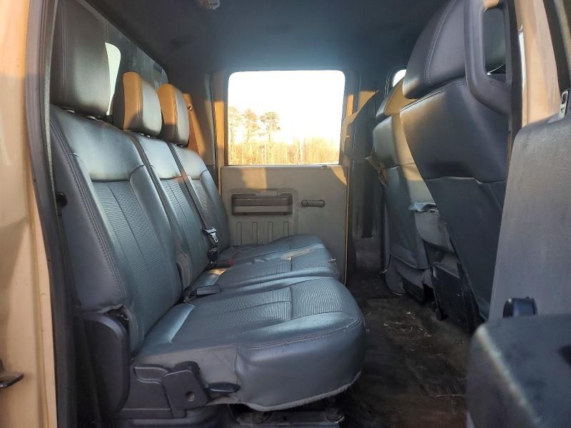 2015 Ford F450 Super Duty Flatbed Truck