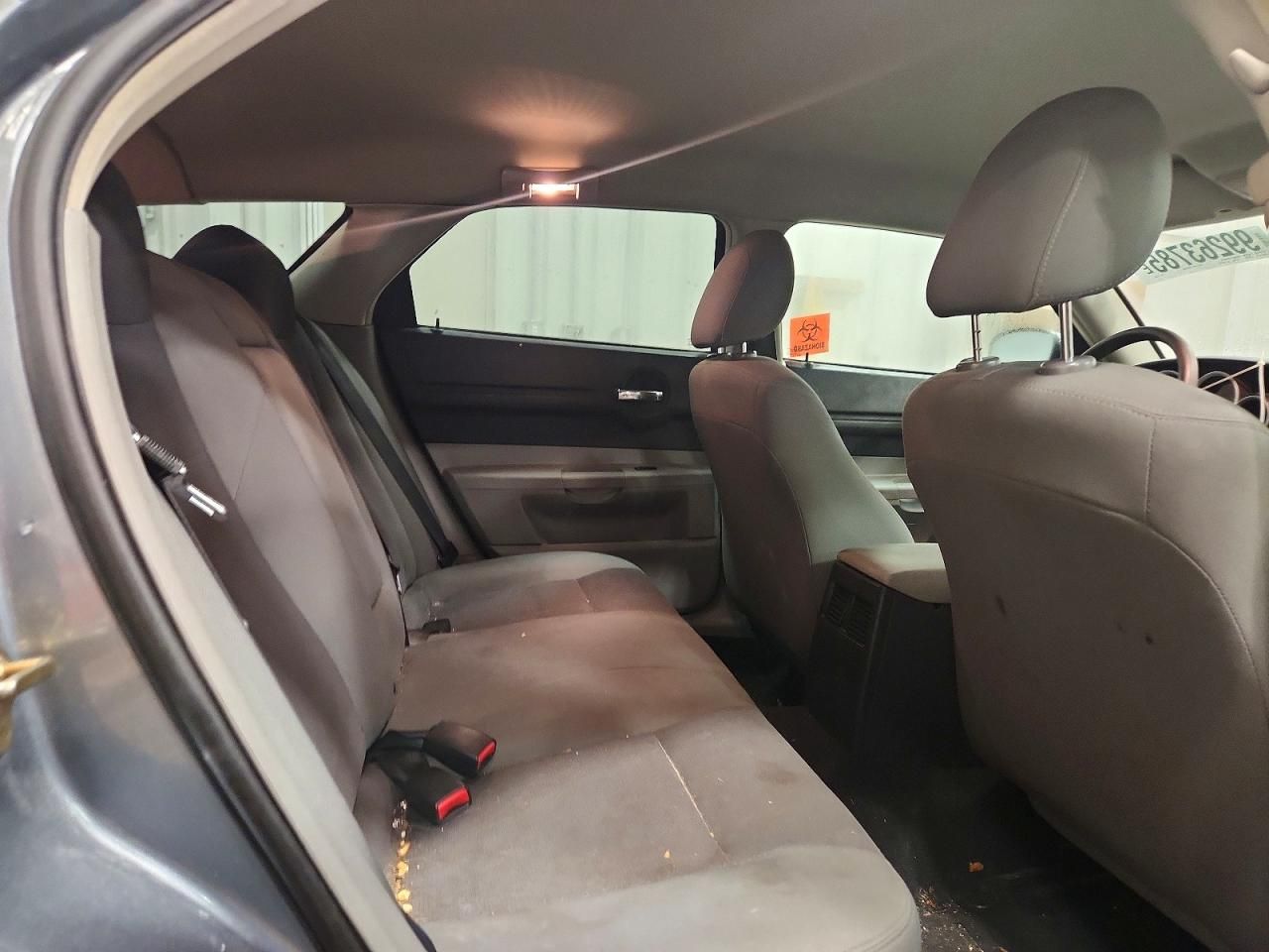 2006 Dodge Magnum sxt