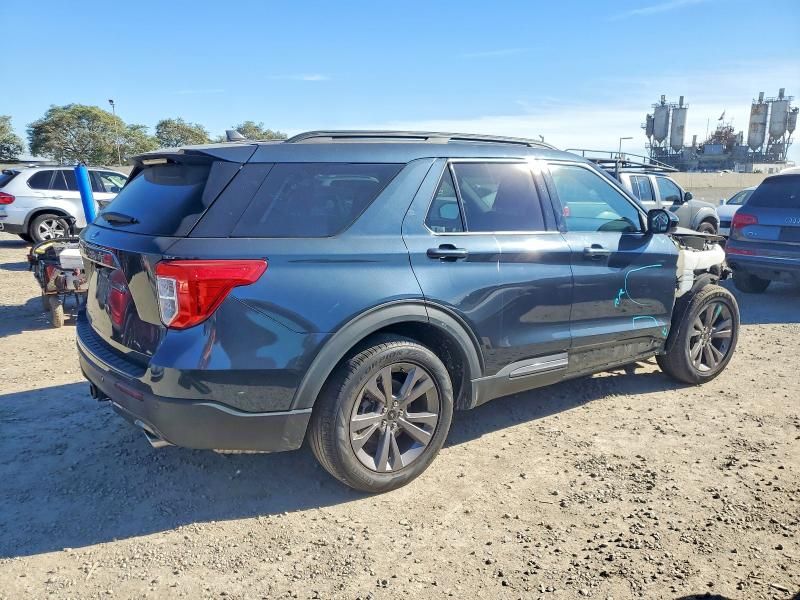 2023 Ford Explorer xlt