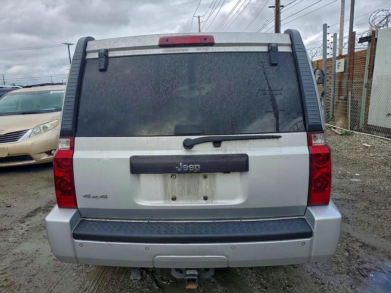 2006 Jeep Commander