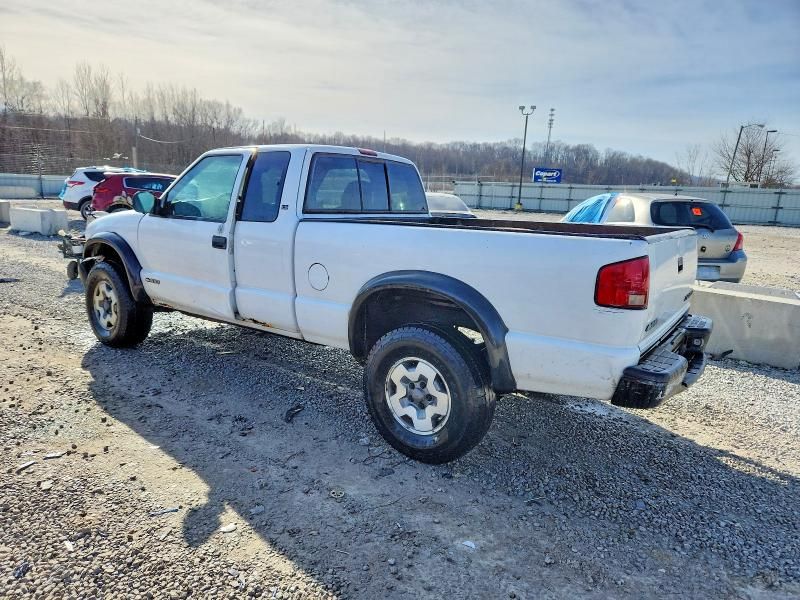 2001 Chevrolet S Truck S10