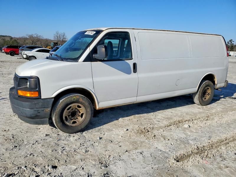 2017 Chevrolet Express 2500 Delivery Van