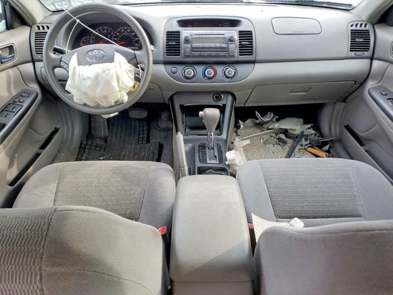 2006 Toyota Camry le