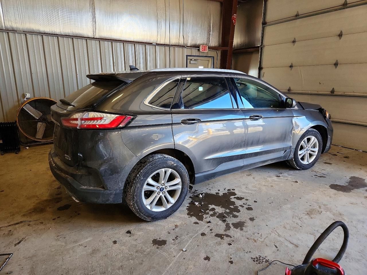 2020 Ford Edge sel