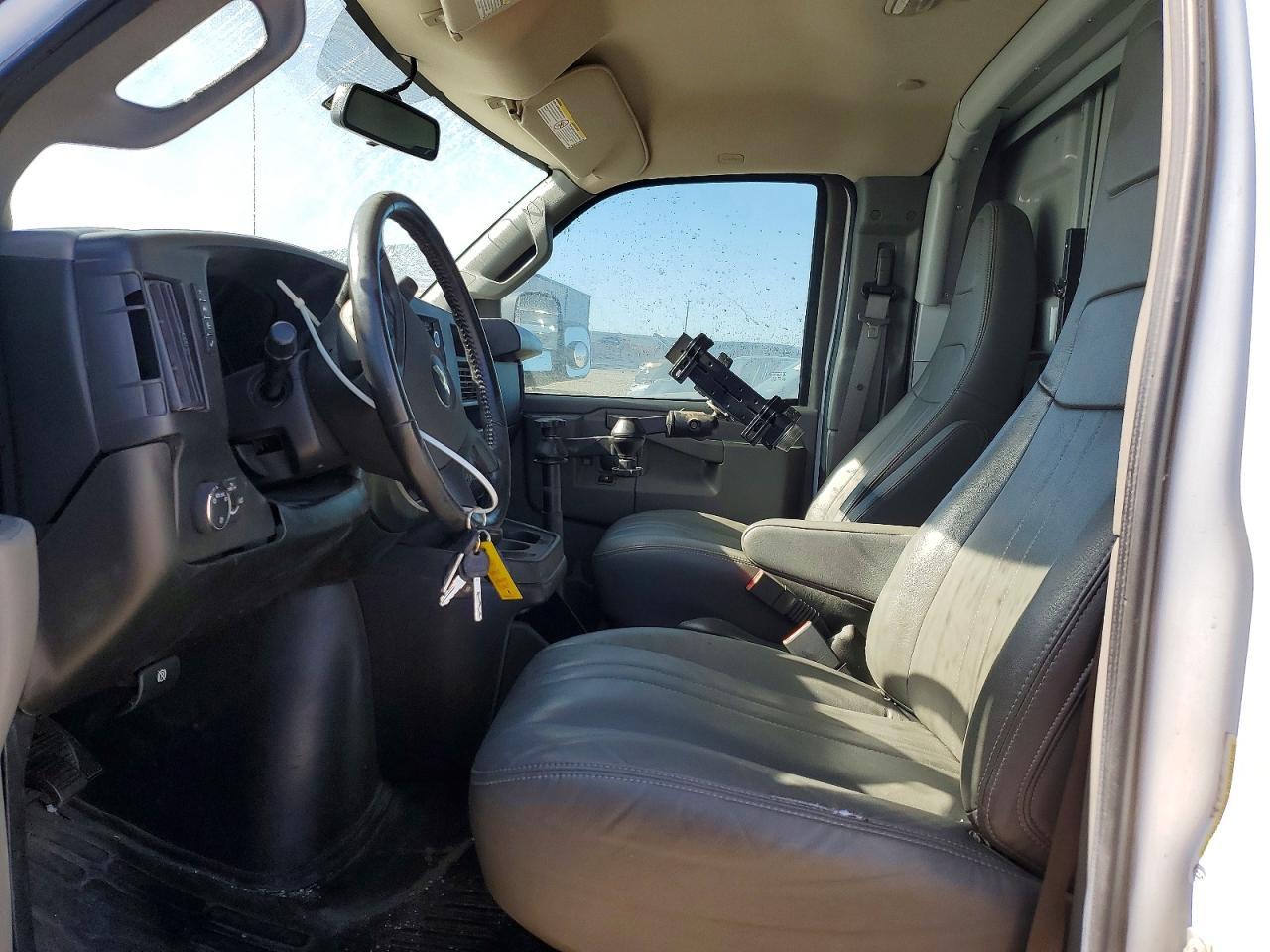 2023 Chev Rolet Express G3500 Utility / Service Truck