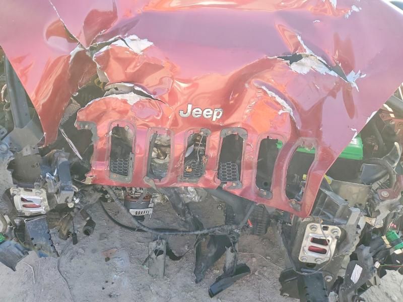 2014 Jeep Cherokee Sport