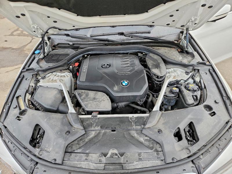 2020 BMW 530 xi