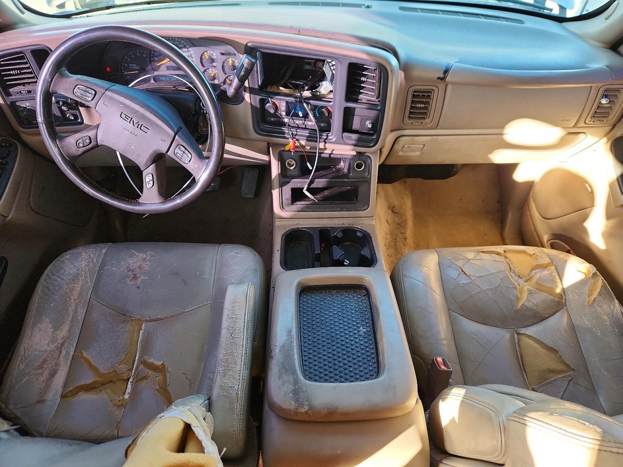 2004 GMC Yukon xl C1500