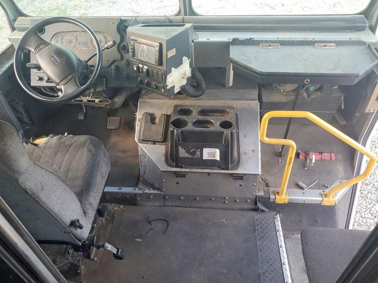 2015 Ford F59 Delivery Truck