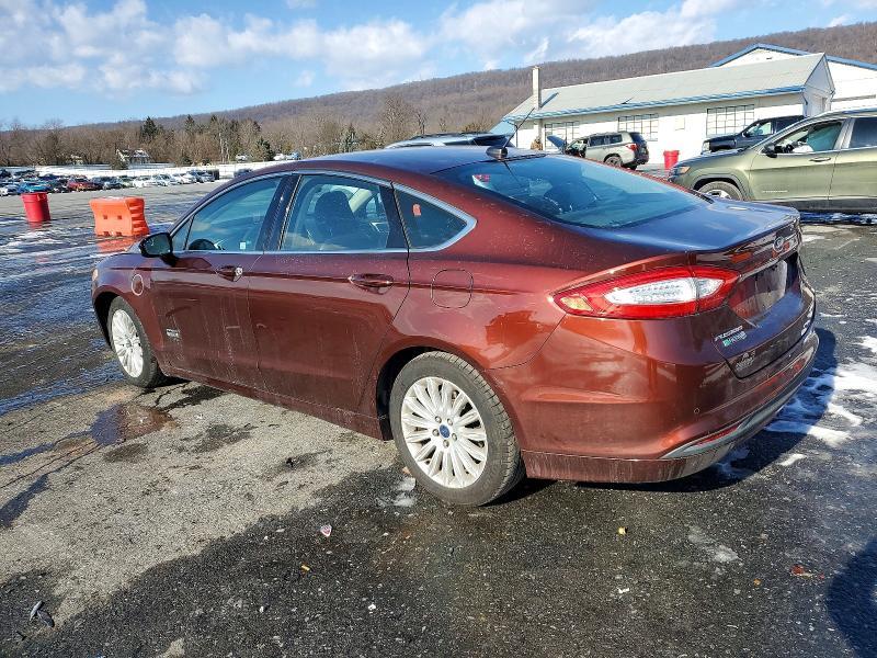 2016 Ford Fusion se Phev