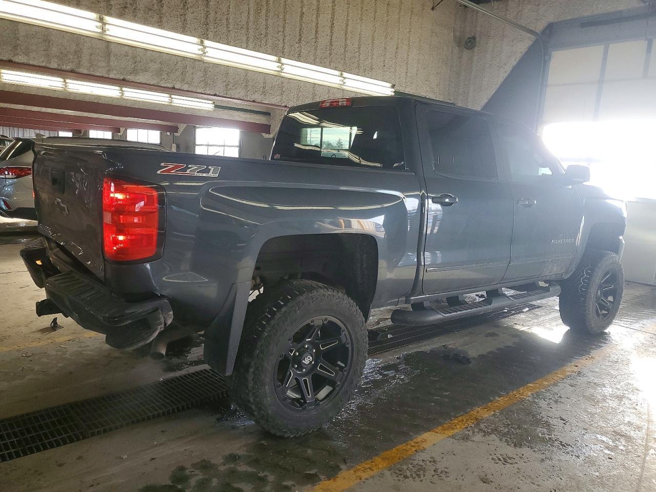2017 Chevrolet Silverado K1500 lt