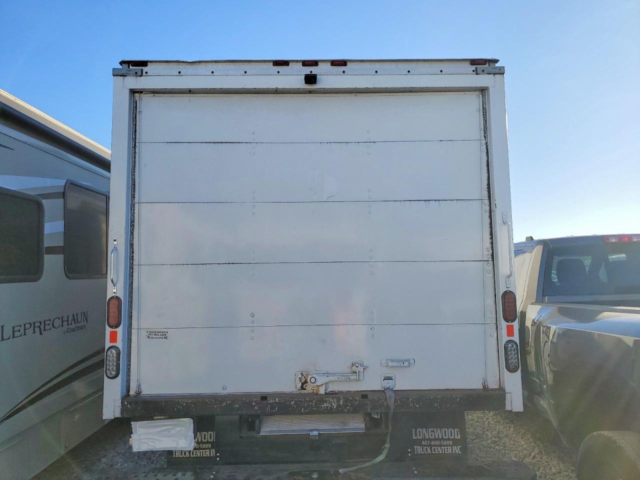 2013 Ford E350 BOX Truck