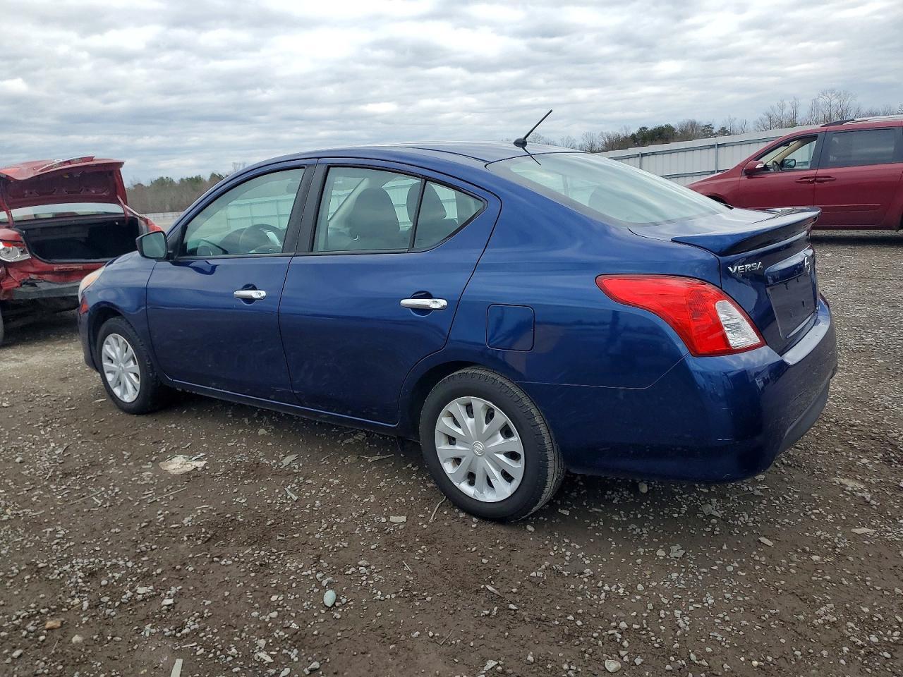 2019 Nissan Versa s