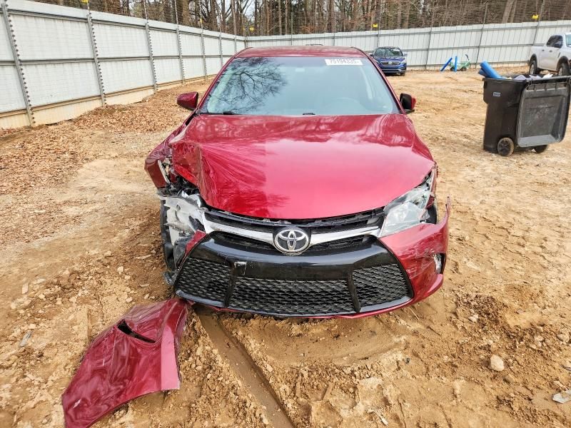 2016 Toyota Camry le