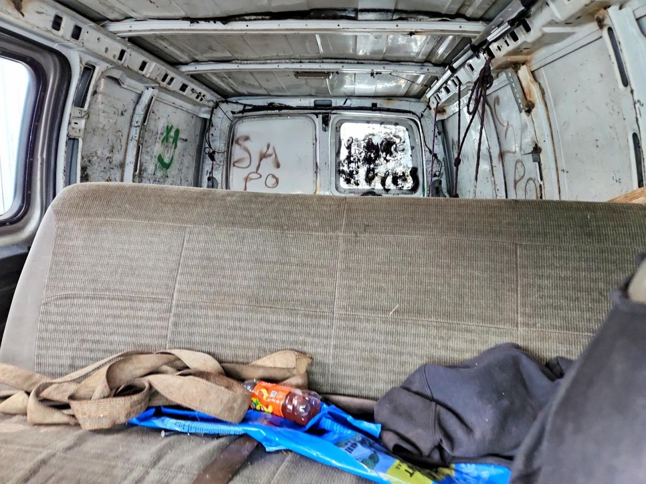 2005 Chev Express G2500