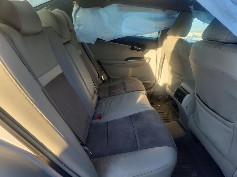 2012 Toyota Camry Hybrid