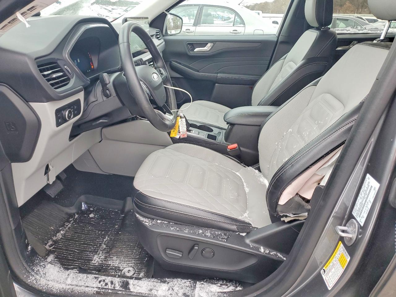 2023 Ford Escape Platinum