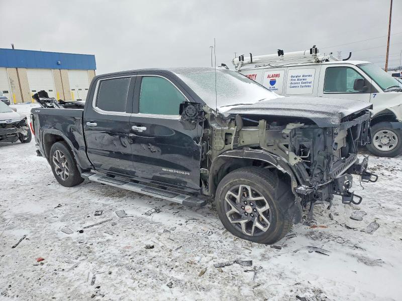 2025 GMC Sierra K1500 slt