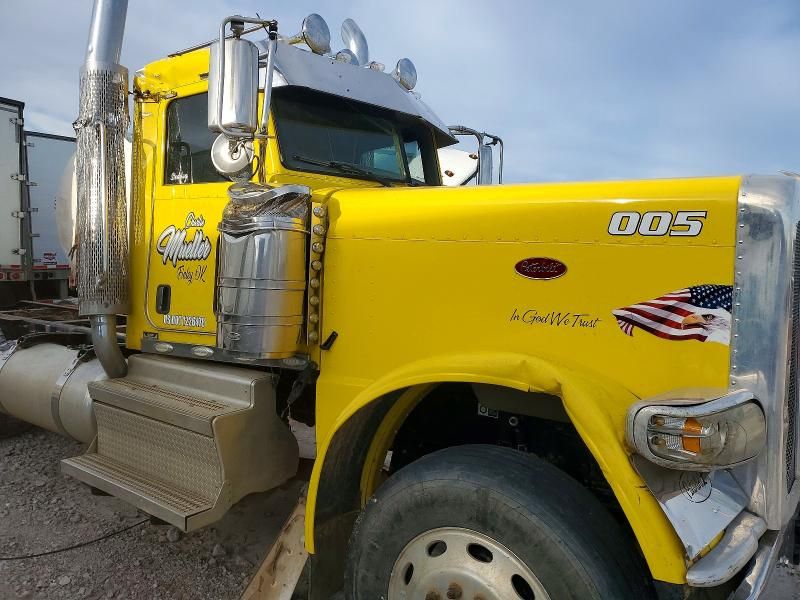 2018 Peterbilt Tractor 2018 Peterbilt 389 Truck Cab AND Chassis