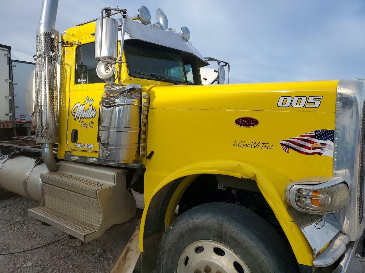 2018 Peterbilt Tractor 2018 Peterbilt 389 Truck Cab AND Chassis