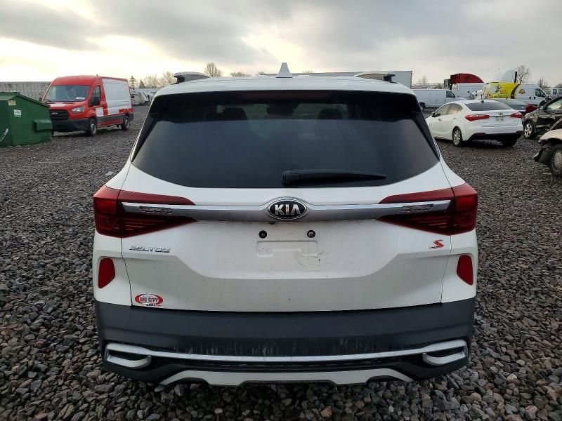 2021 KIA Seltos s