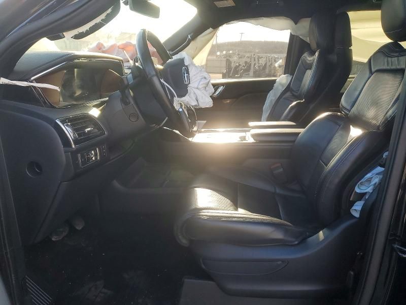 2022 Lincoln Navigator Reserve
