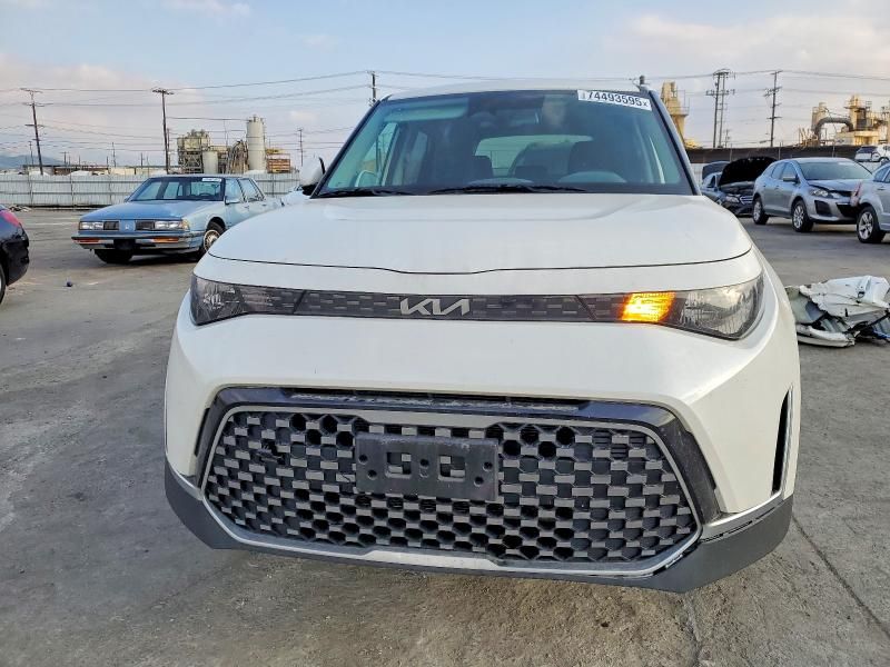 2025 KIA Soul ex
