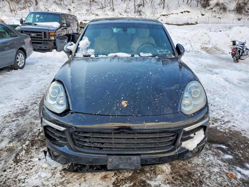 2016 Porsche Cayenne