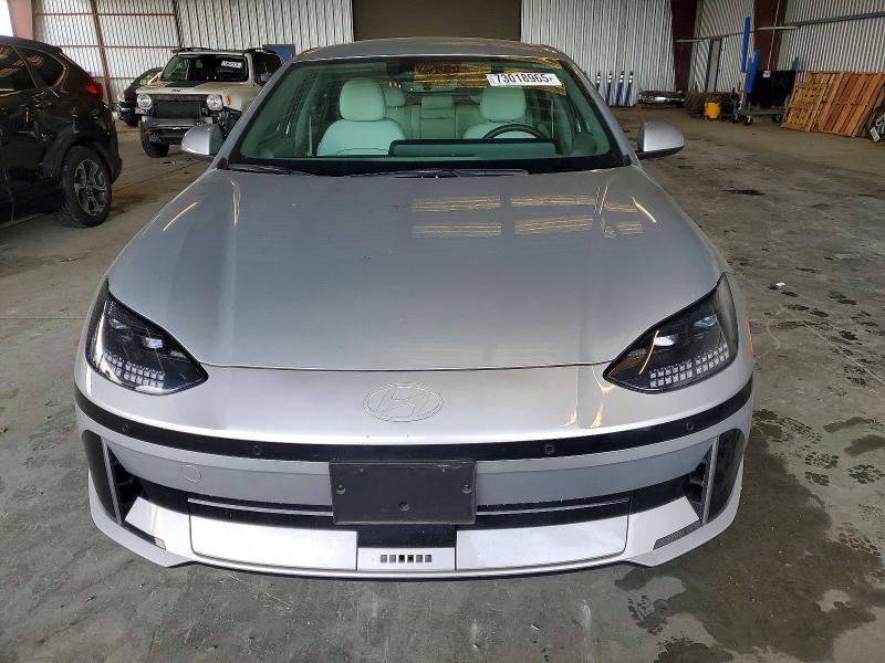 2024 Hyundai Ioniq 6 sel