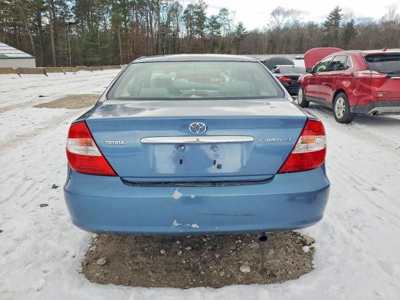 2004 Toyota Camry le