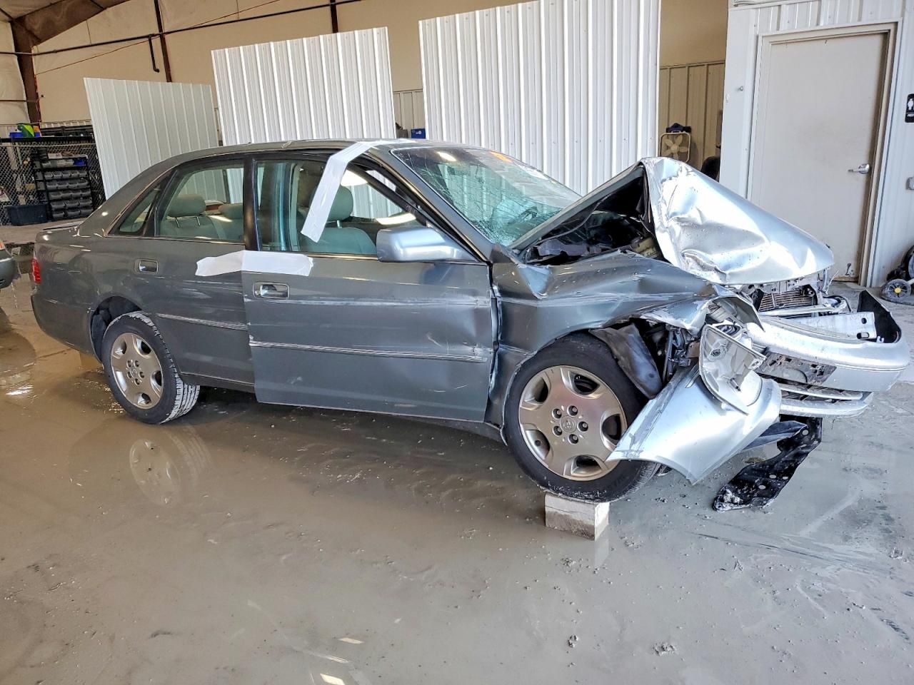 2004 Toyota Avalon xl