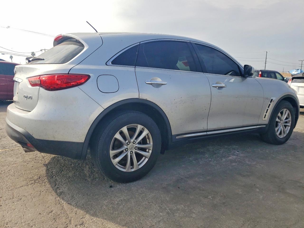 2017 Infiniti Qx70 Base