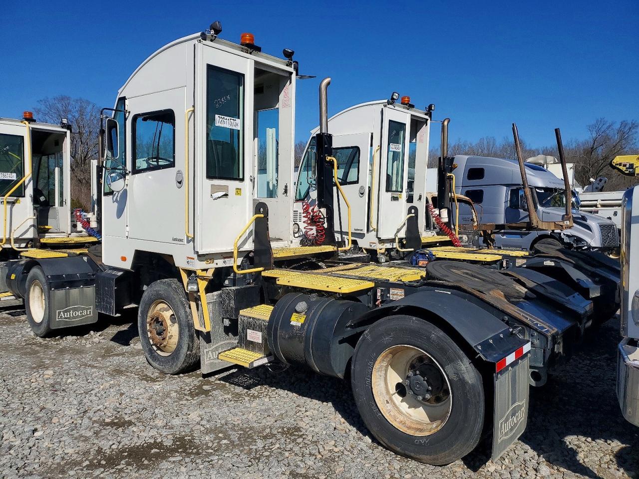 2022 Autc Xspotter O-Yard Truck