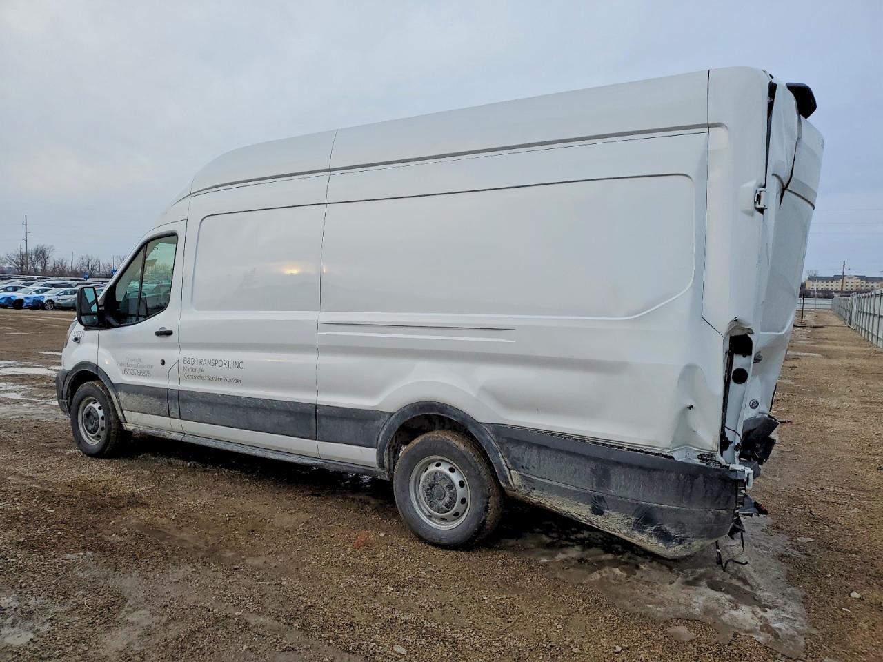 2022 Ford Transit T-250