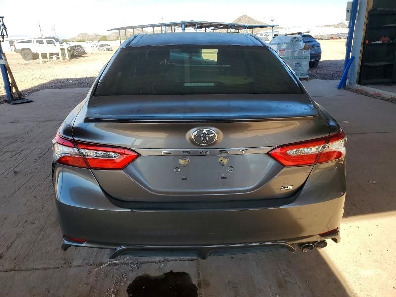 2018 Toyota Camry se