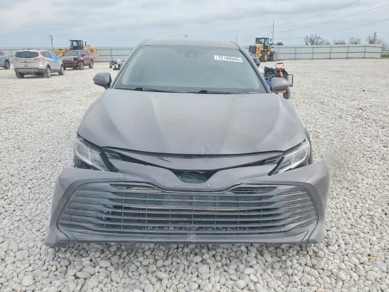 2020 Toyota Camry le