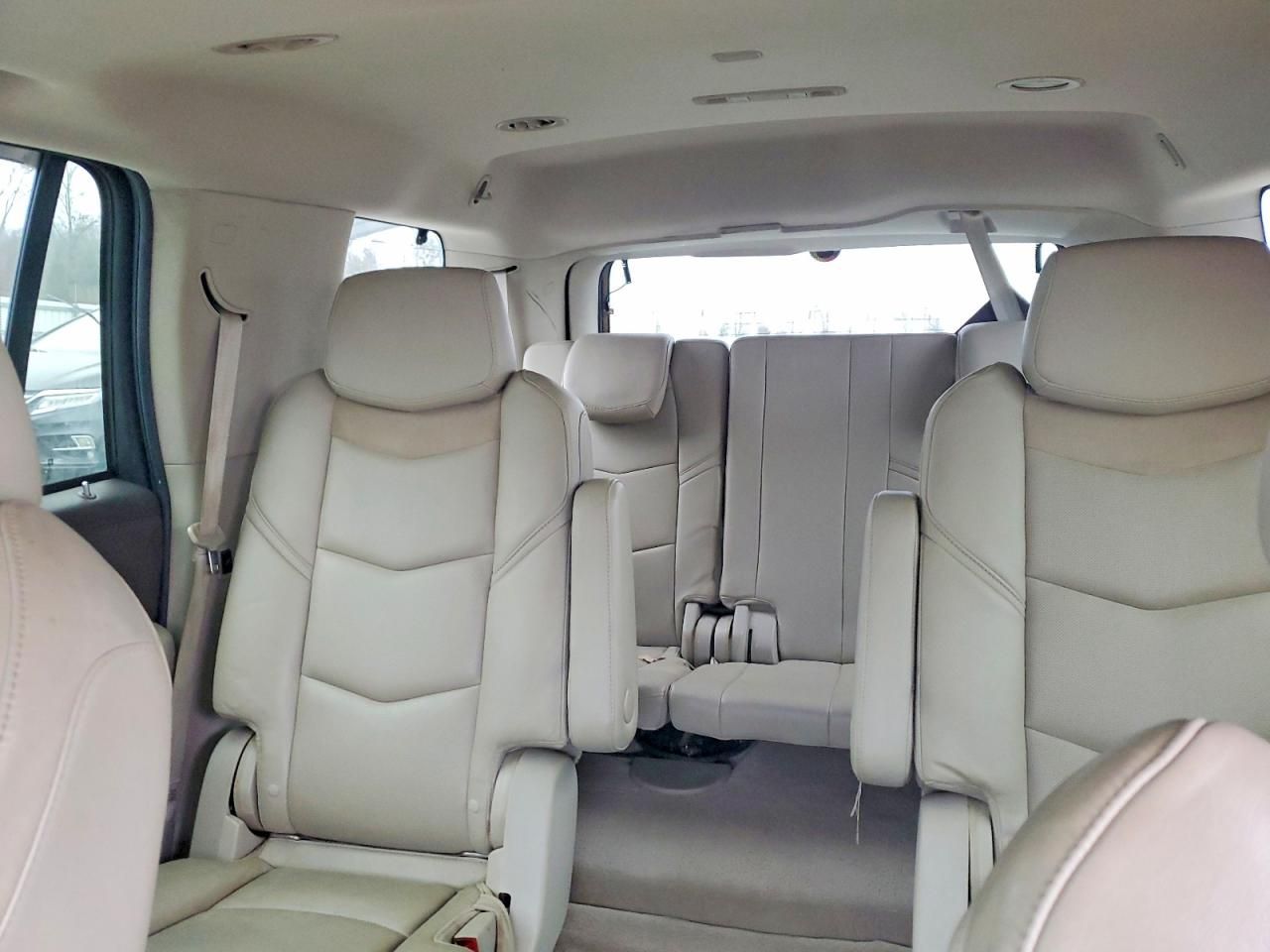 2016 Cadillac Escalade Premium