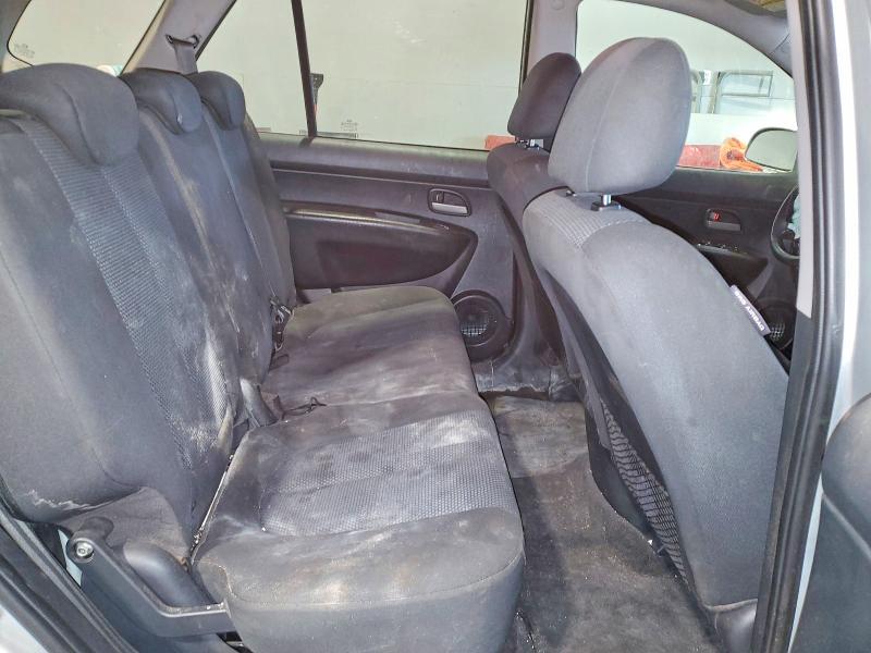 2010 KIA Rondo ex