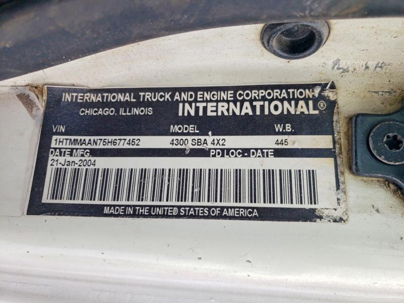 2005 International 4000 4300