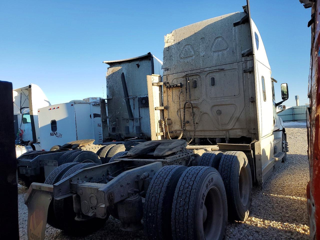 2022 Freigliner 2022 Freightliner Cascadia 126