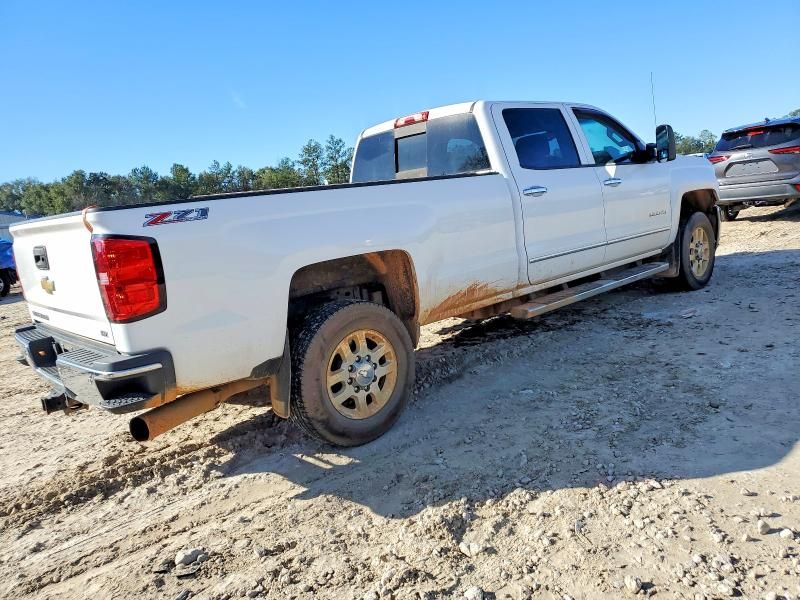 2015 Chevrolet Silverado K3500 ltz
