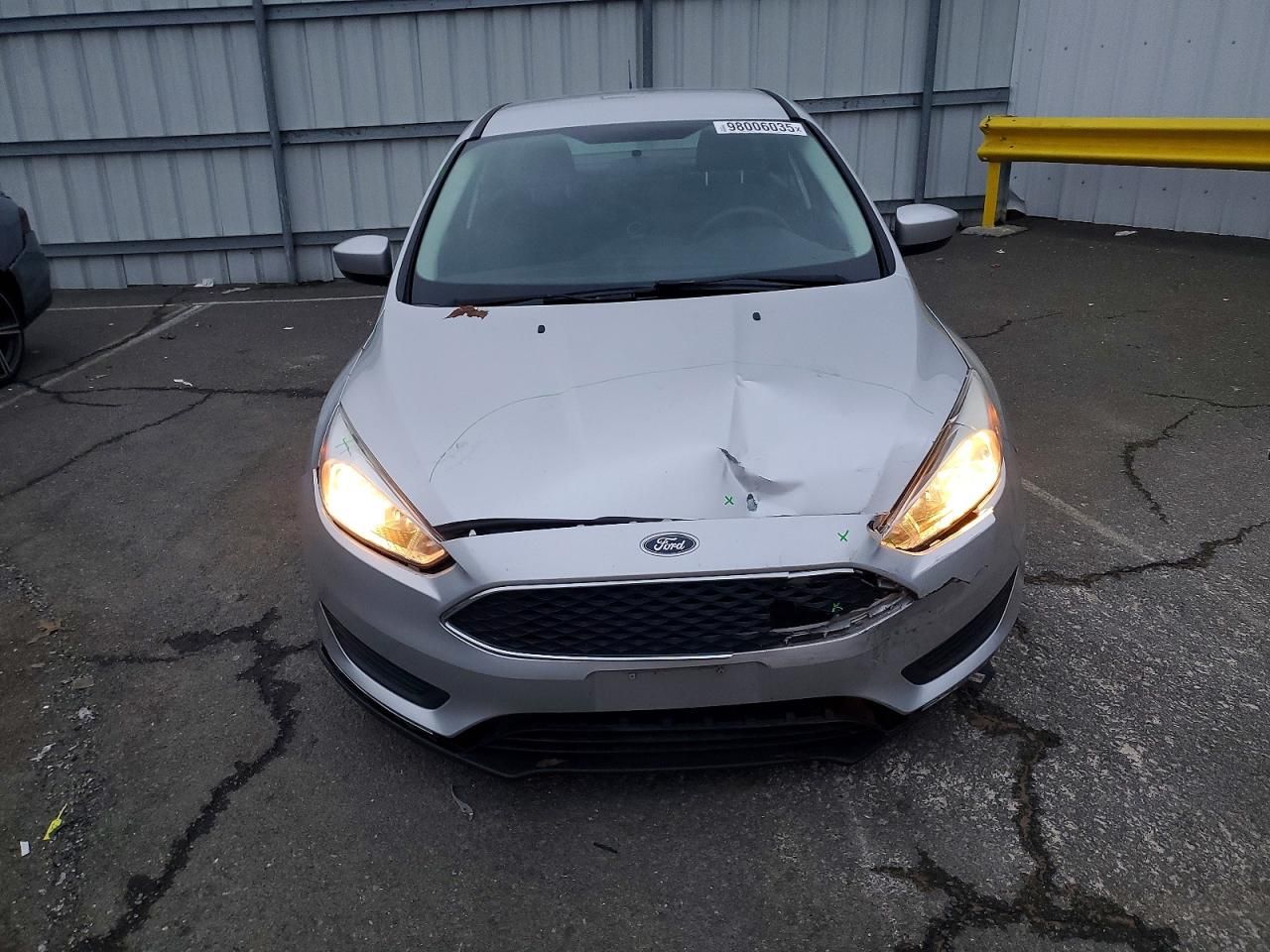 2018 Ford Focus se