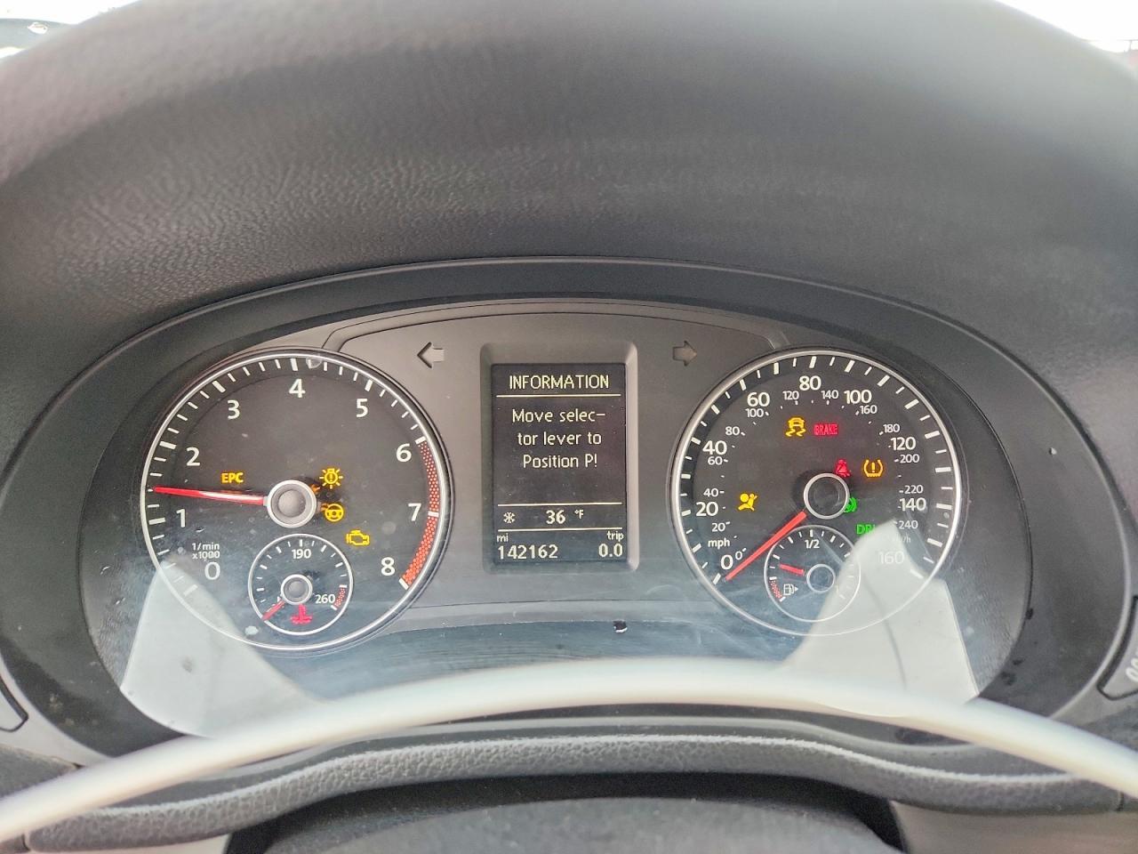 2014 Volkswagen Passat se