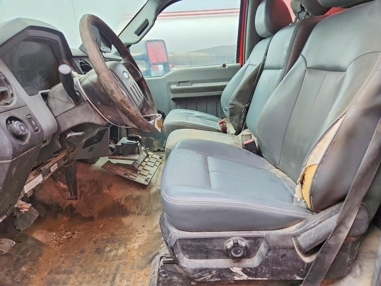 2013 Ford F550 Super Duty BOX Truck