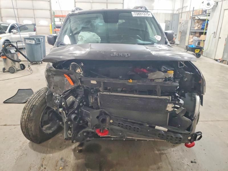 2020 Jeep Renegade Trailhawk