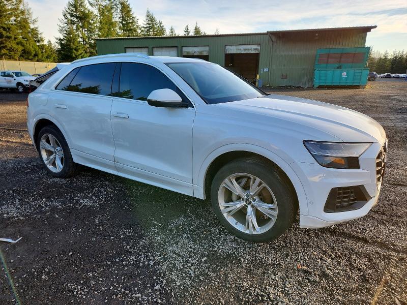 2023 Audi Q8 Premium