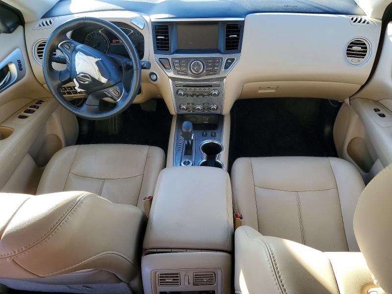 2020 Nissan Pathfinder sl