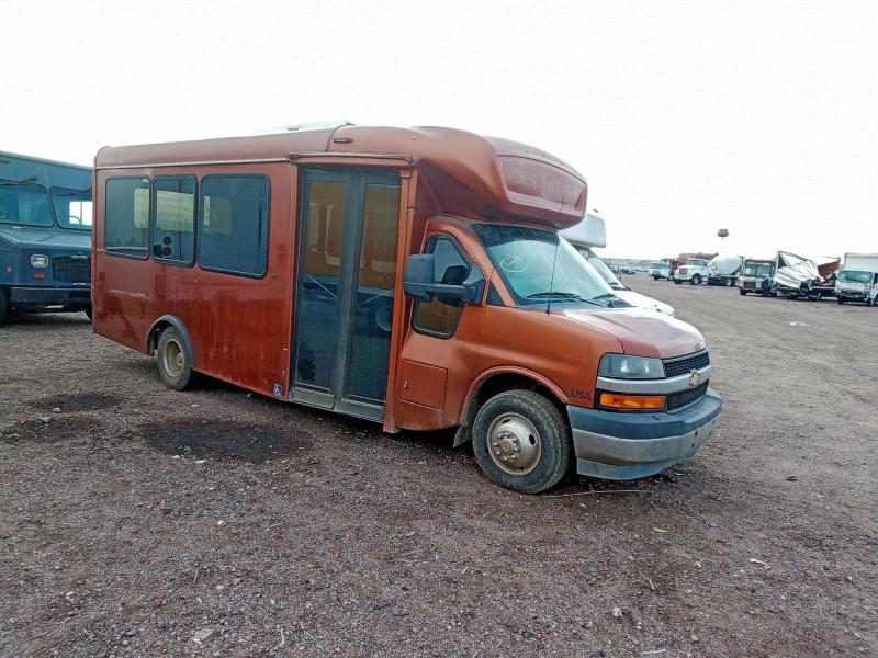 2020 Chevrolet Express G4500 Shuttle Bus